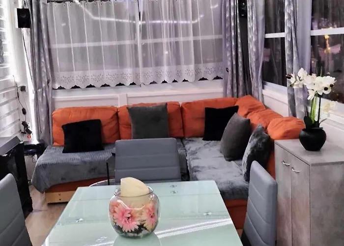 Village L Oasis Campingplatz *